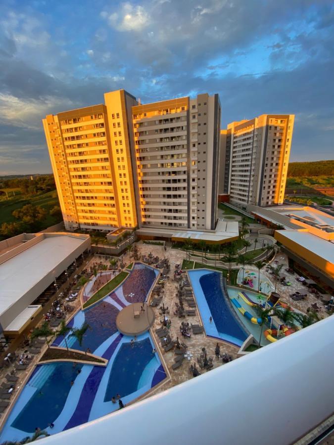 Apartamento dentro de resort próximo do Thermas dos Laranjais Olímpia Exterior foto
